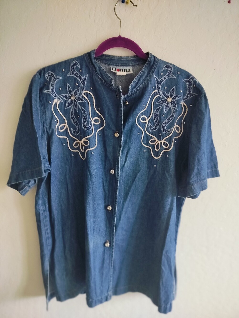 Vintage Donna U.S.A. Denim Shirt Floral Embroidery & Rhinestone 100% Cotton